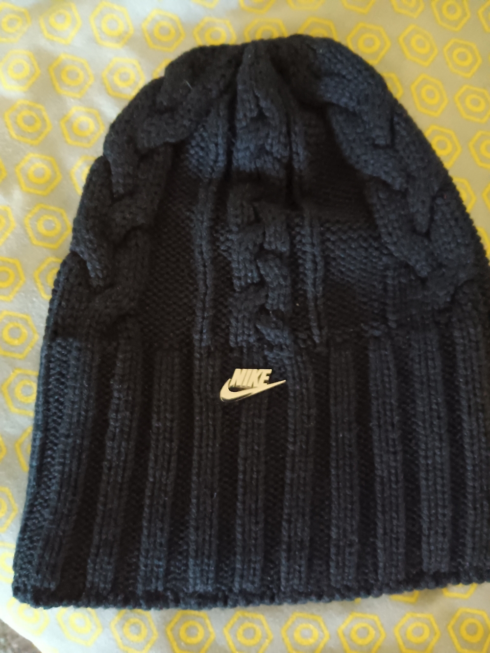 Nike Black Cable-Knit Beanie with Metal Swoosh (New Without Tags)